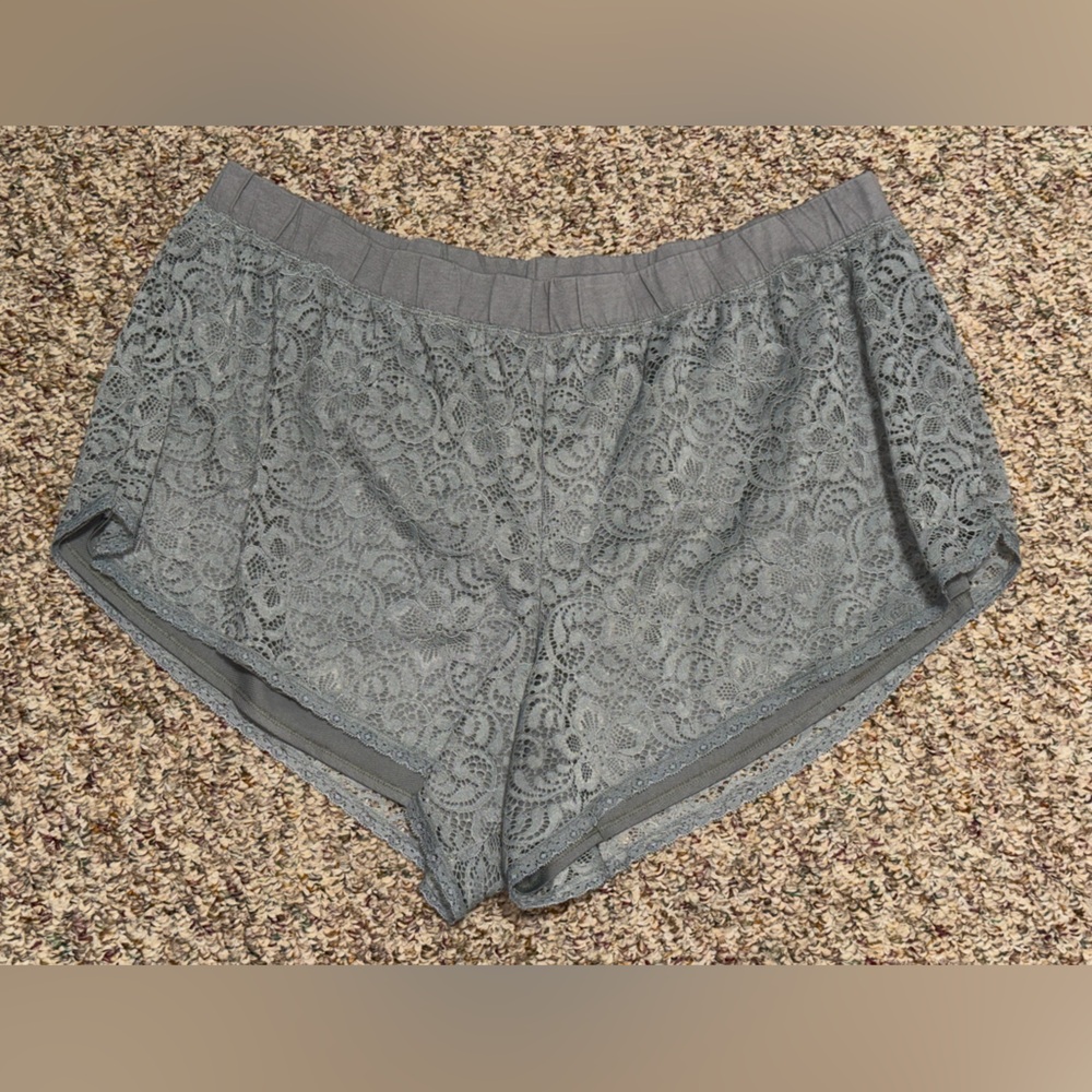 Women's plus size 26, 26/28 Cacique Gray Lace Sleep Shorts‎ cute bed summer